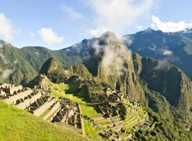 Trazler takes you on a journey to discover the wonders of Peru in a 15-day adventure 