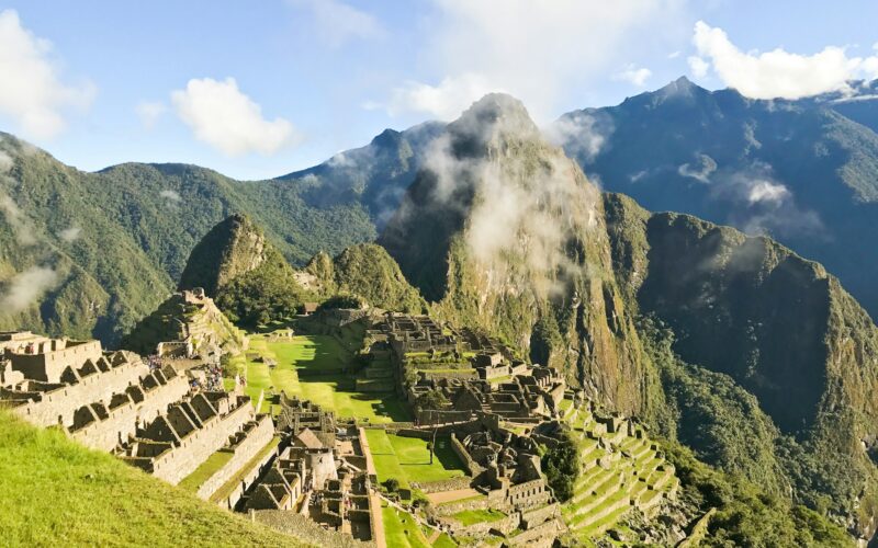 Trazler takes you on a journey to discover the wonders of Peru in a 15-day adventure 